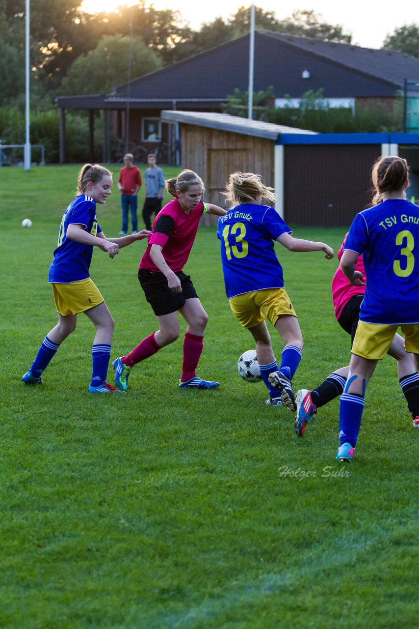 Bild 144 - B-Juniorinnen TSV Gnutz o.W. - SV Wahlstedt : Ergebnis: 1:1